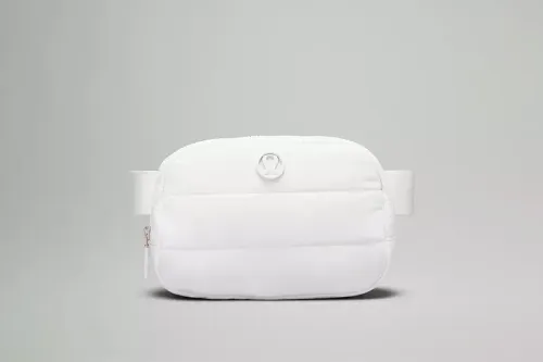 Lululemon Everywhere Belt Bag in white
